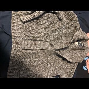 COPY - Oshkosh b’gosh warm Boys gray cardigan size 7